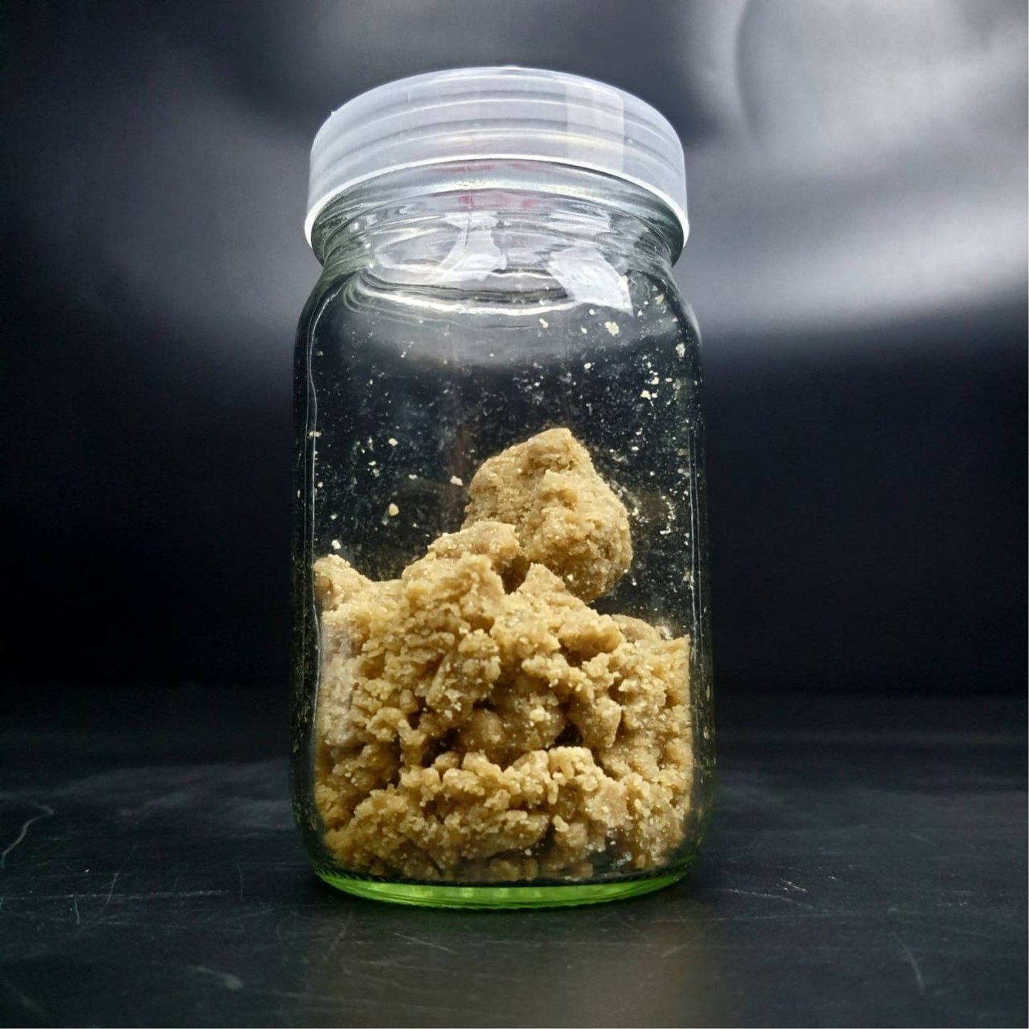 CONCENTRATE EXTRACTLAND WPFF (WHOLE PLANT FRESH FROZEN 73U CRUMBLE) - WEDDING CAKE