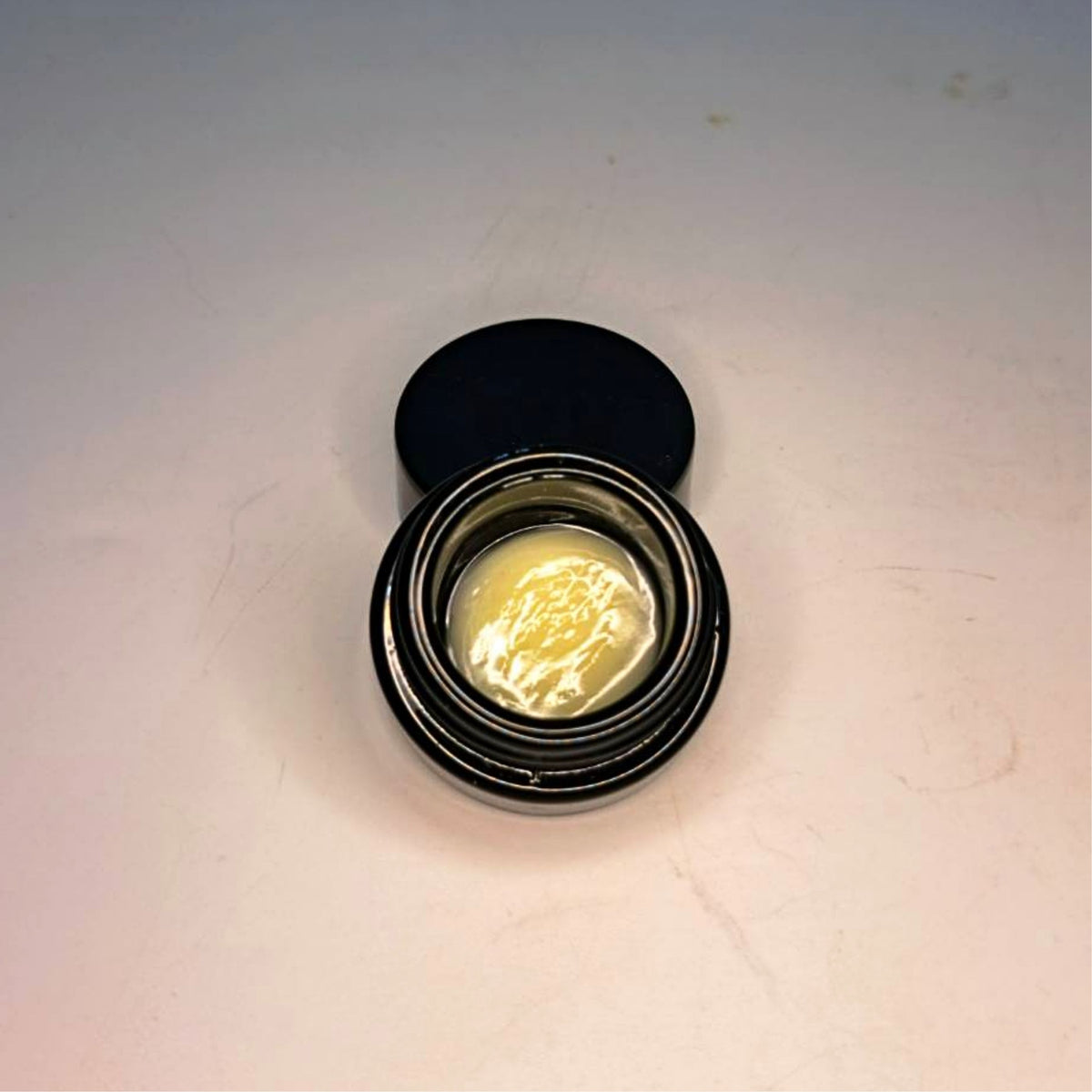 CONCENTRATE LIVE HASH ROSIN | TIER 1 - PINK CERTZ